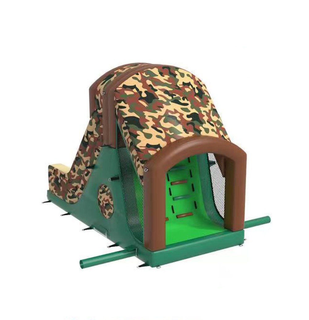 Parcours d'obstacle camouflage avec slide & pillow jump (3,325x20,10x5,30m)